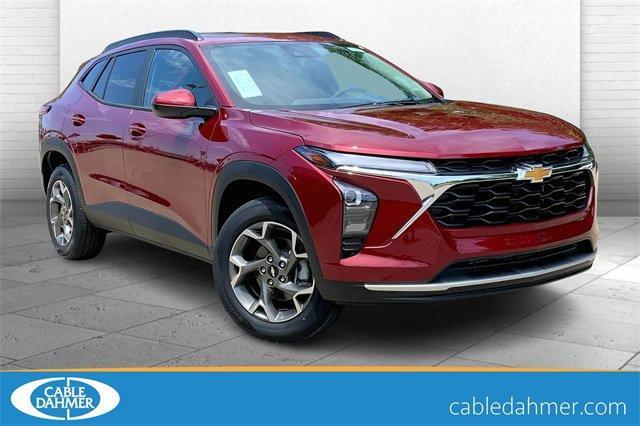 2025 Chevrolet Trax Vehicle Photo in KANSAS CITY, MO 64114-4502
