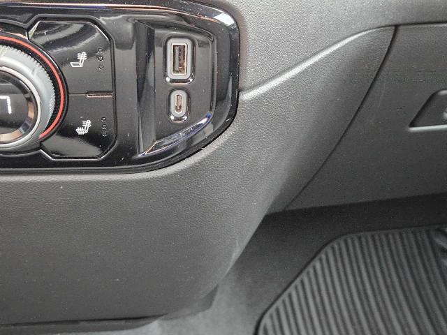 2022 Chevrolet Silverado 1500 Vehicle Photo in DENTON, TX 76210-9321