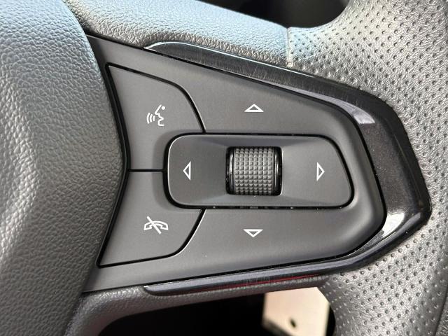 2023 Chevrolet Trailblazer Vehicle Photo in Roslyn, NY 11576