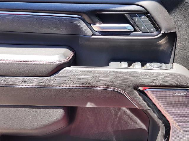 2024 GMC Sierra 2500 HD Vehicle Photo in DENTON, TX 76210-9321