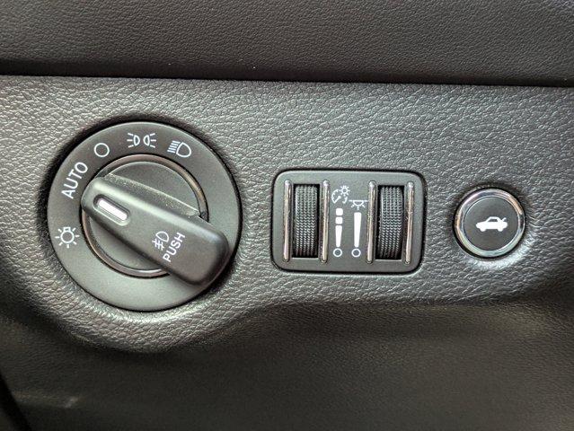 2020 Dodge Challenger Vehicle Photo in BRUNSWICK, GA 31525-1881