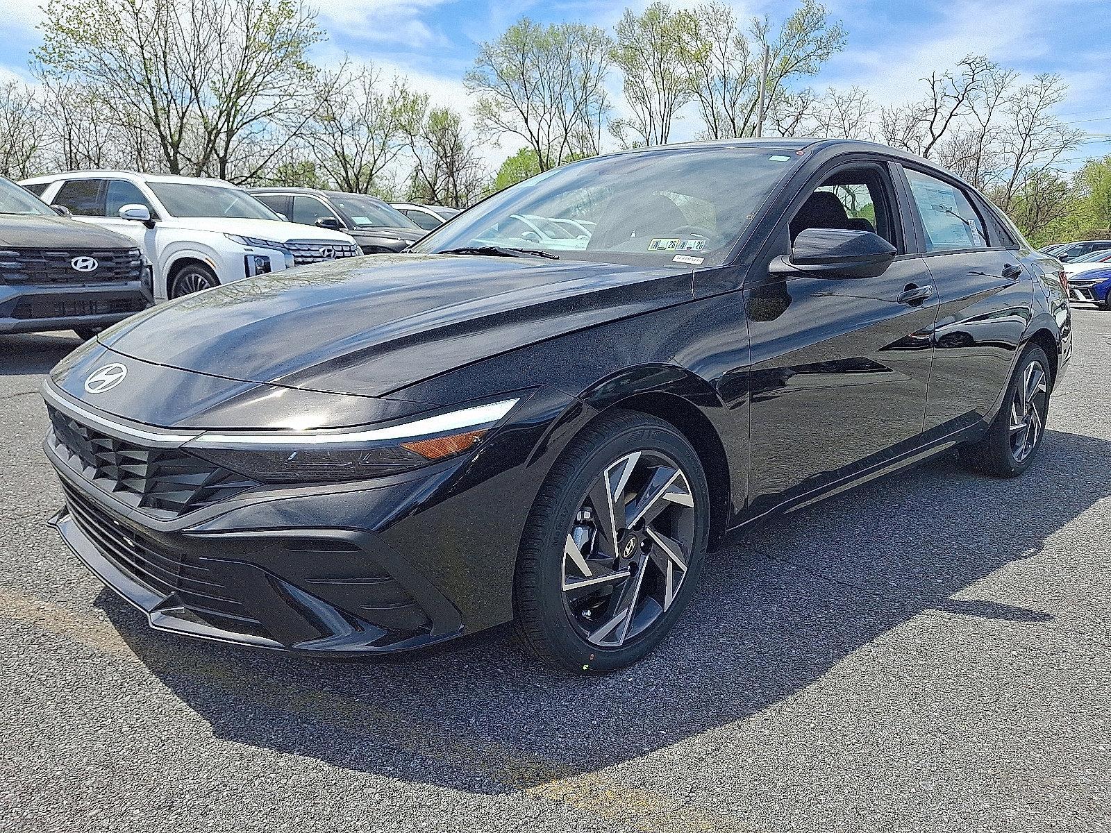 2025 Hyundai ELANTRA Vehicle Photo in Harrisburg, PA 17111