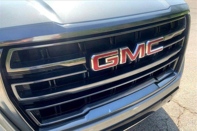 2023 GMC Yukon Vehicle Photo in KANSAS CITY, MO 64114-4545