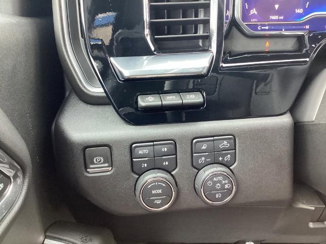 2024 Chevrolet Silverado 3500 HD Vehicle Photo in GARDNER, MA 01440-3110