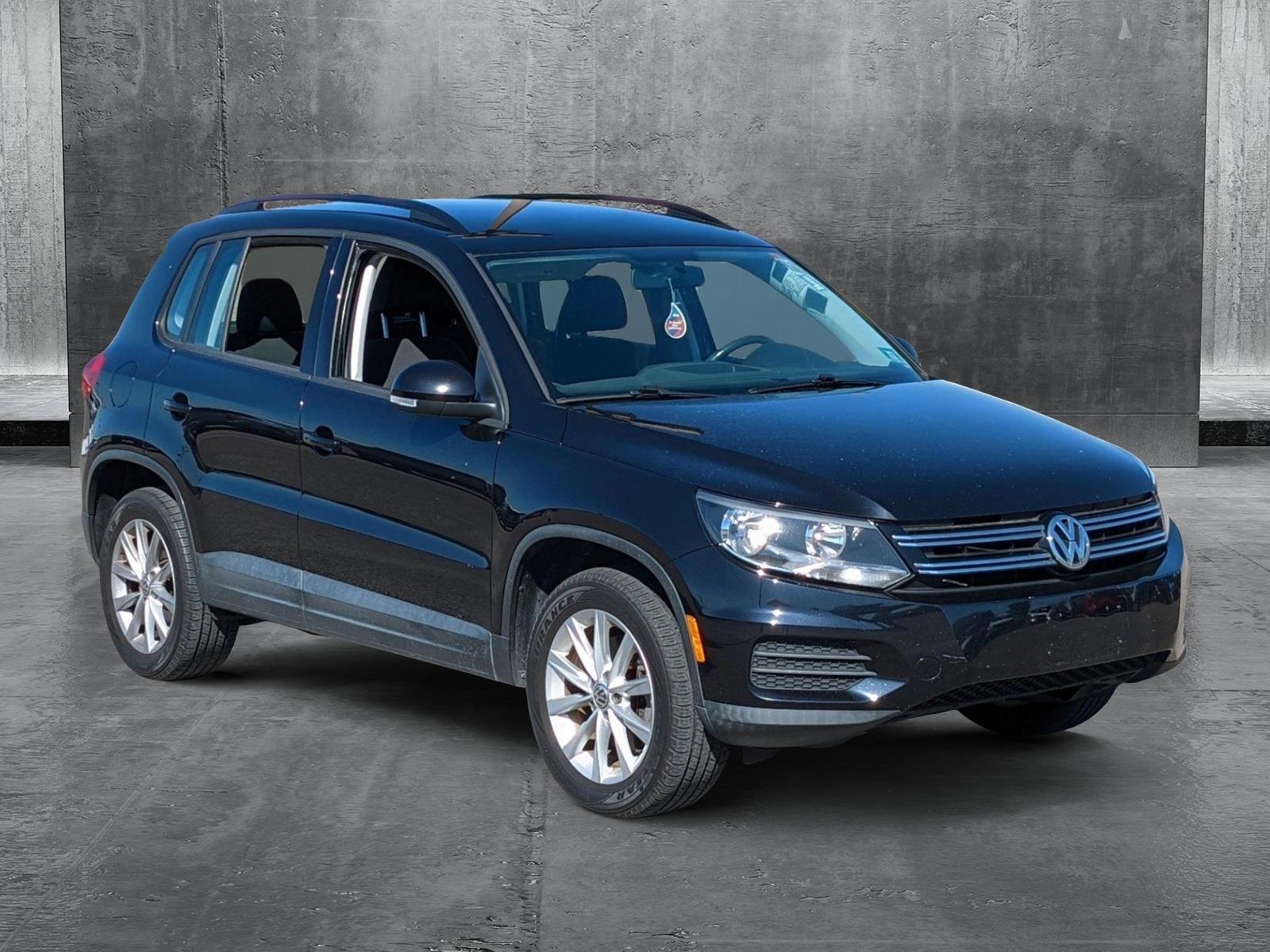 2017 Volkswagen TIGUAN Vehicle Photo in ORLANDO, FL 32808-7998