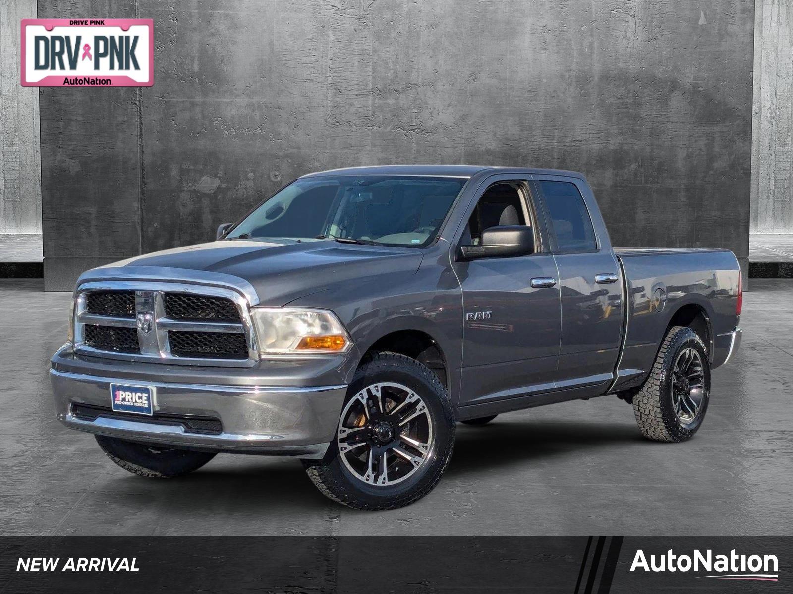 2010 Dodge Ram 1500 Vehicle Photo in VALENCIA, CA 91355-1705