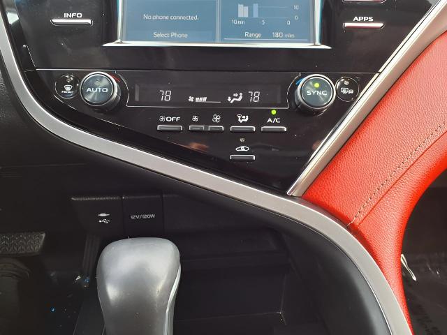 2018 Toyota Camry Vehicle Photo in Oshkosh, WI 54904