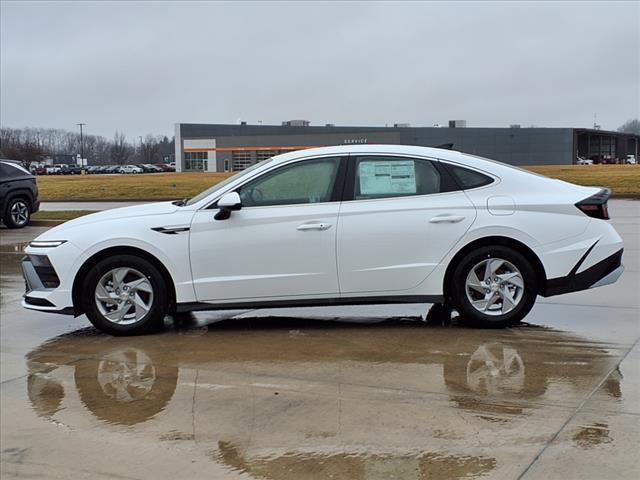 2025 Hyundai SONATA Vehicle Photo in Peoria, IL 61615