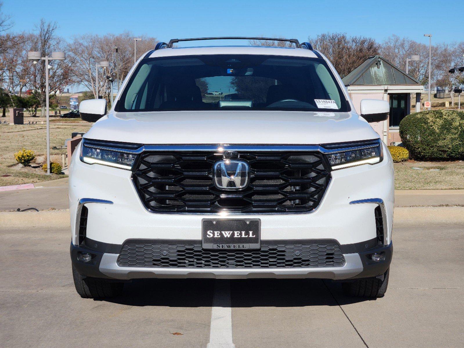 2024 Honda Pilot Vehicle Photo in PLANO, TX 75024