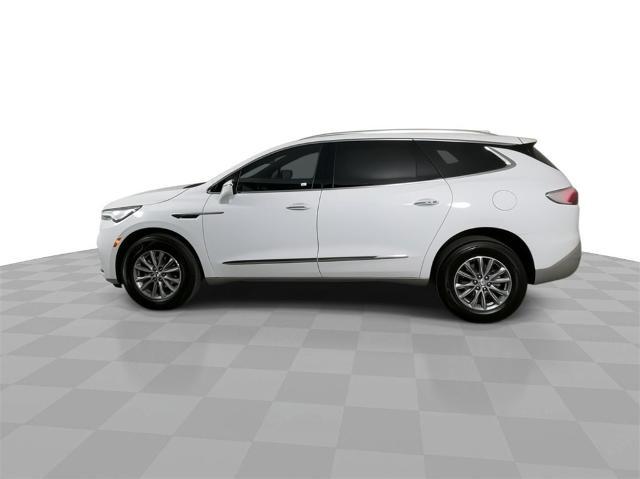 2024 Buick Enclave Vehicle Photo in GILBERT, AZ 85297-0402