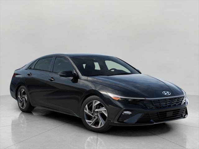 2025 Hyundai ELANTRA Vehicle Photo in Green Bay, WI 54304