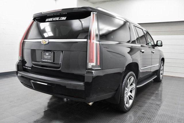 2019 Cadillac Escalade ESV Vehicle Photo in Akron, OH 44320