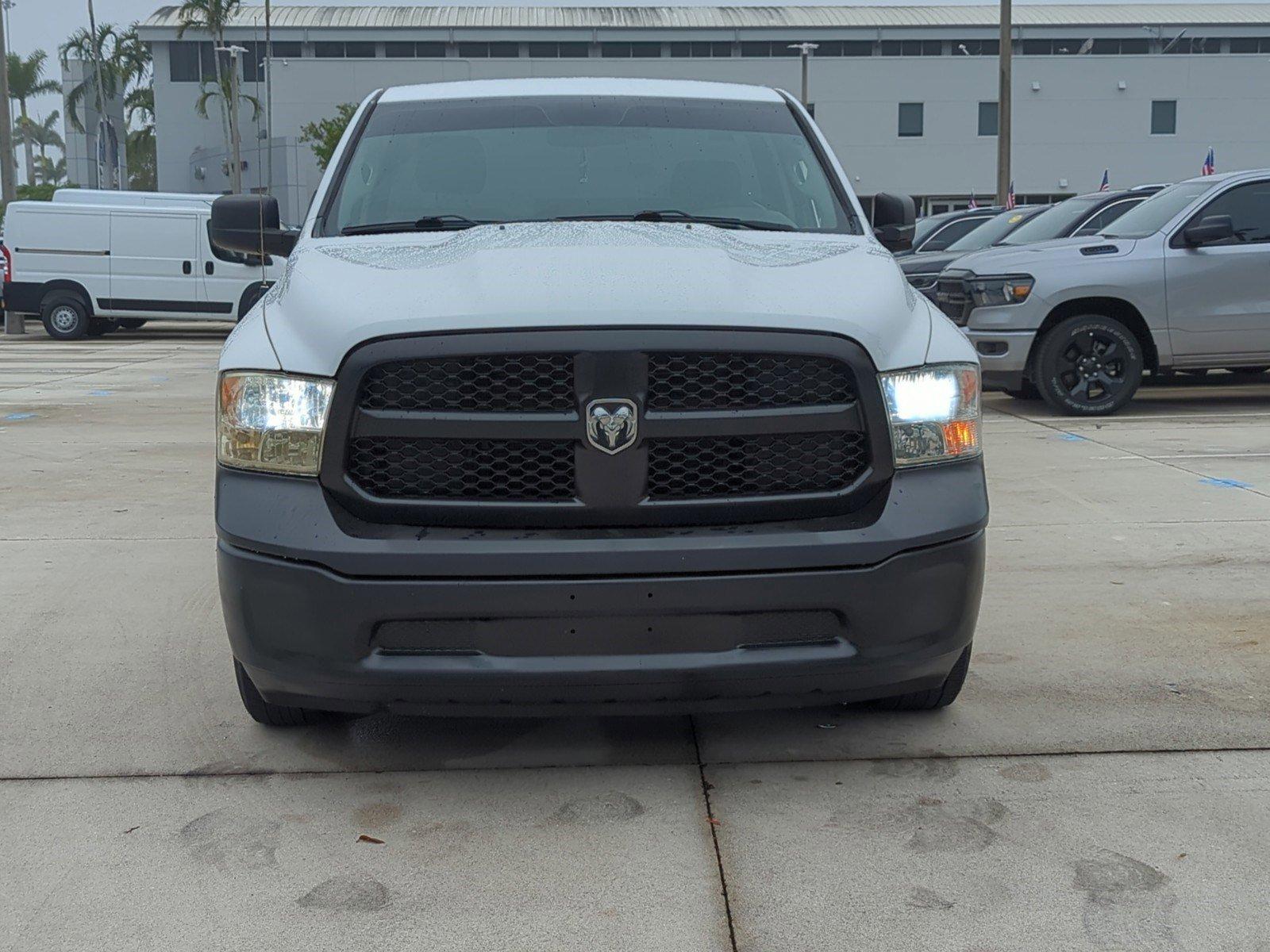 2020 Ram 1500 Classic Vehicle Photo in Pembroke Pines, FL 33027