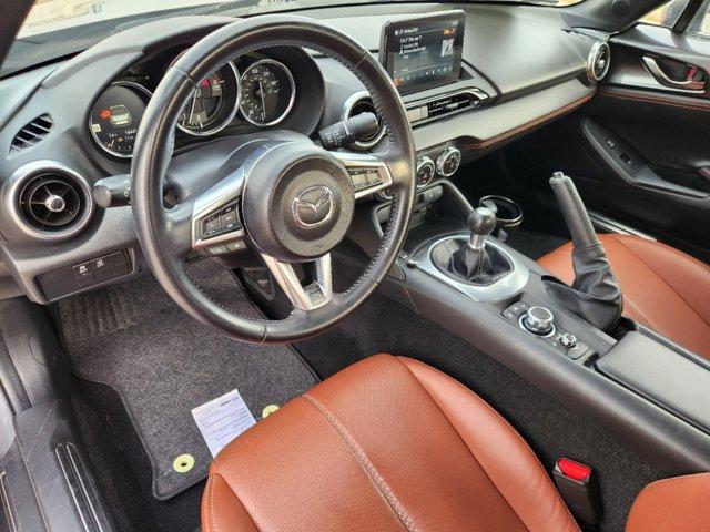 2022 Mazda MX-5 Miata Vehicle Photo in SUGAR LAND, TX 77478-0000