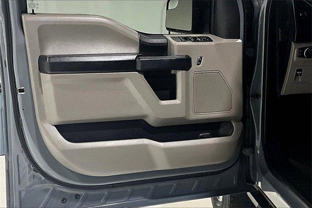 2019 Ford F-150 Vehicle Photo in TOPEKA, KS 66609-0000