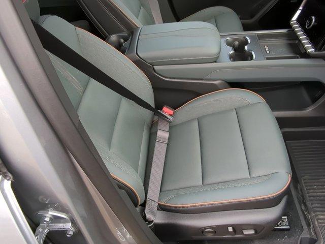 2025 GMC Acadia Vehicle Photo in ALBERTVILLE, AL 35950-0246