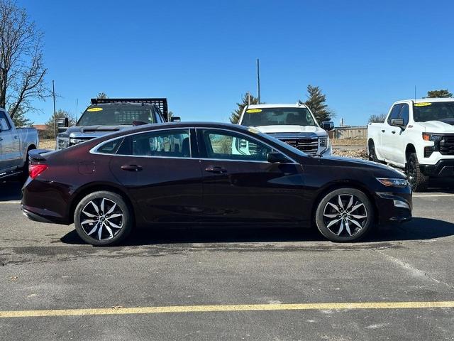 2020 Chevrolet Malibu Vehicle Photo in COLUMBIA, MO 65203-3903