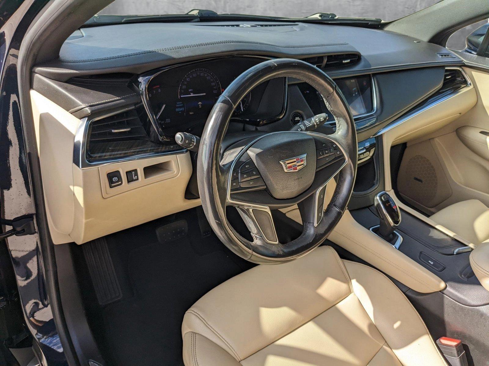 2017 Cadillac XT5 Vehicle Photo in Davie, FL 33331