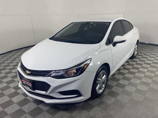 2018 Chevrolet Cruze Vehicle Photo in MEDINA, OH 44256-9001