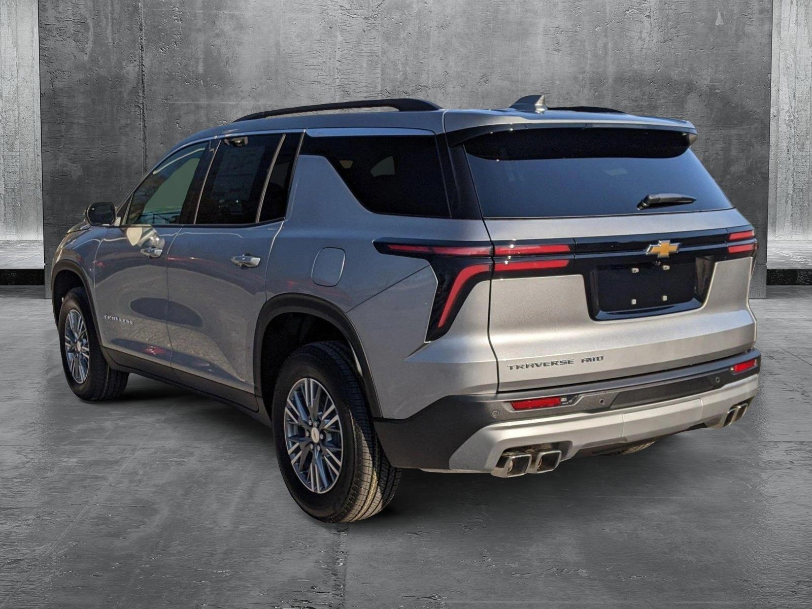 2025 Chevrolet Traverse Vehicle Photo in TIMONIUM, MD 21093-2300