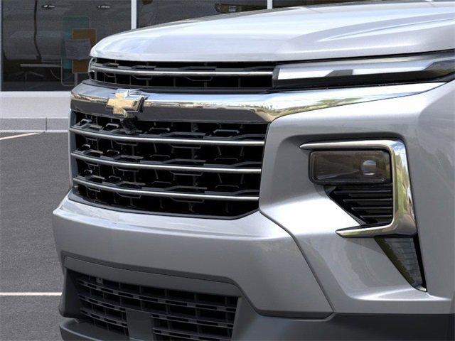 2025 Chevrolet Traverse Vehicle Photo in EVERETT, WA 98203-5662