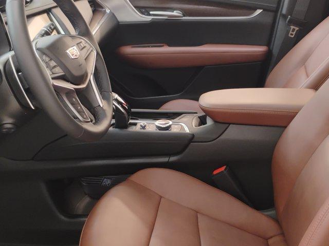 2025 Cadillac XT5 Vehicle Photo in PINEVILLE, NC 28134-8495