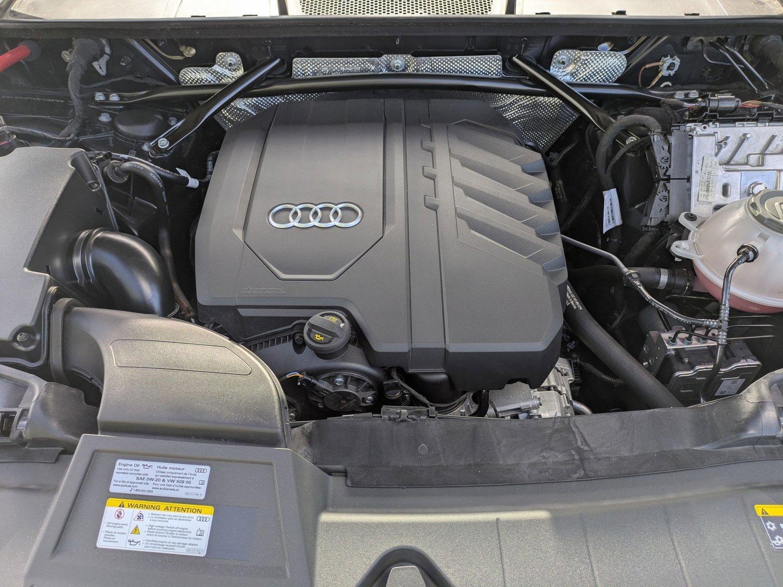 2022 Audi Q5 Vehicle Photo in Sarasota, FL 34231