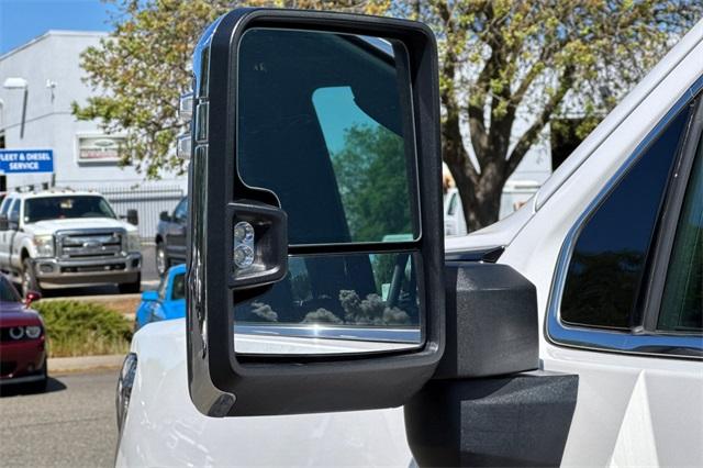 2024 GMC Sierra 2500 HD Vehicle Photo in ELK GROVE, CA 95757-8703