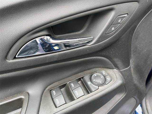 2023 Chevrolet Equinox Vehicle Photo in TULLY, NY 13159-3159