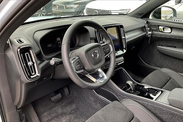 2025 Volvo EX40 Vehicle Photo in Grapevine, TX 76051