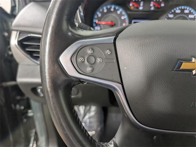 2022 Chevrolet Traverse Vehicle Photo in ENGLEWOOD, CO 80113-6708