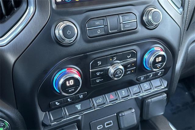 2023 GMC Sierra 2500 HD Vehicle Photo in ELK GROVE, CA 95757-8703