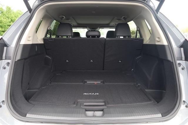 2025 Nissan Rogue Vehicle Photo in Hazelwood, MO 63042