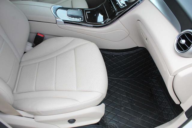 2022 Mercedes-Benz GLC Vehicle Photo in HOUSTON, TX 77090