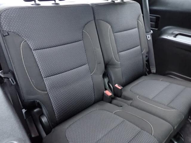2023 GMC Acadia Vehicle Photo in ZELIENOPLE, PA 16063-2910