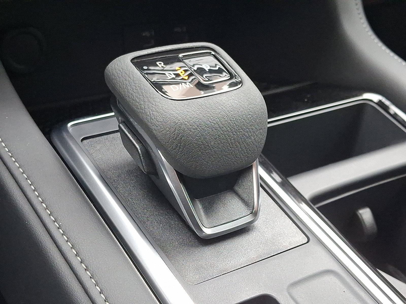2025 Nissan Pathfinder Vehicle Photo in Jenkintown, PA 19046