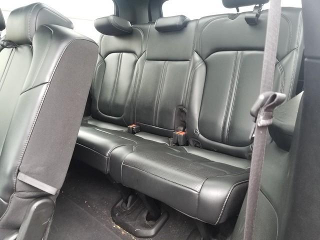 2022 Jeep Wagoneer Vehicle Photo in ELYRIA, OH 44035-6349