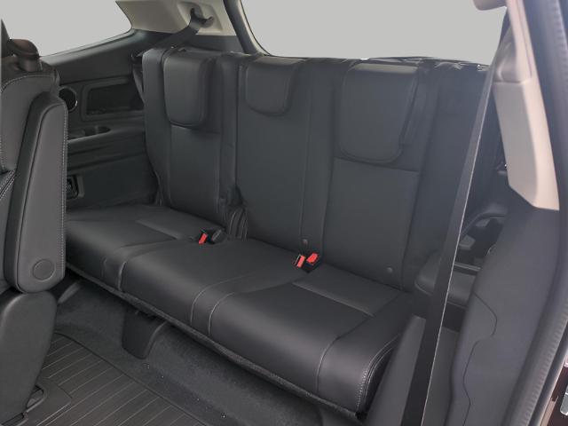 2025 Subaru Ascent Vehicle Photo in Green Bay, WI 54304