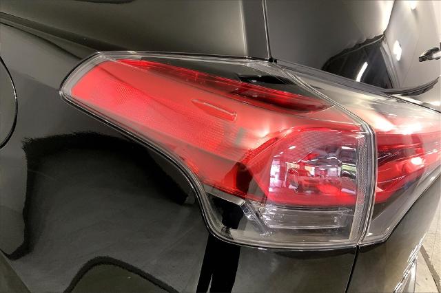 2017 Toyota RAV4 Vehicle Photo in Lees Summit, MO 64086