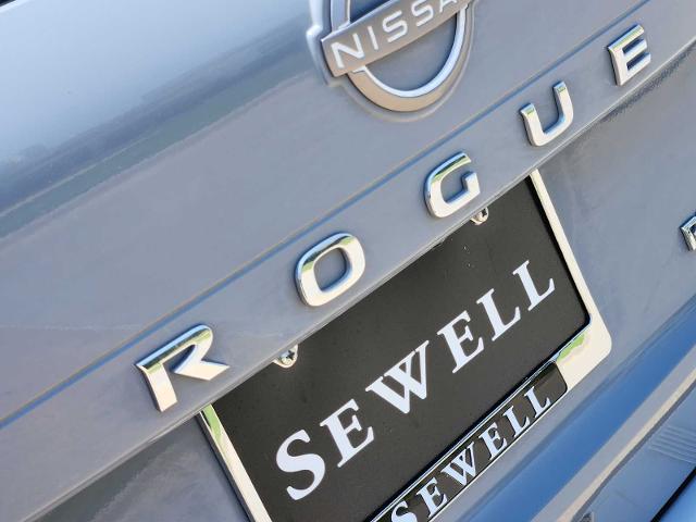 2023 Nissan Rogue Vehicle Photo in PLANO, TX 75024