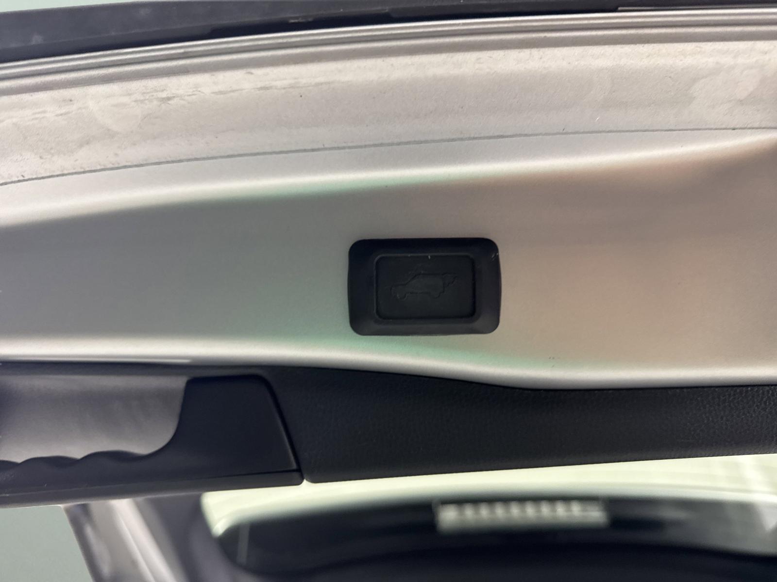 2022 Toyota RAV4 Vehicle Photo in GEORGETOWN, TX 78626-7508