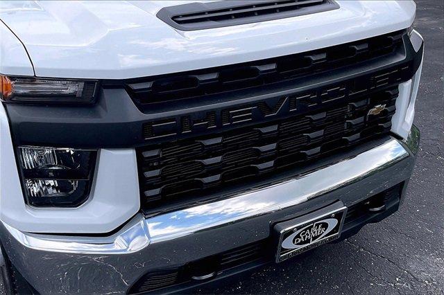 2023 Chevrolet Silverado 3500 HD Chassis Cab Vehicle Photo in INDEPENDENCE, MO 64055-1314