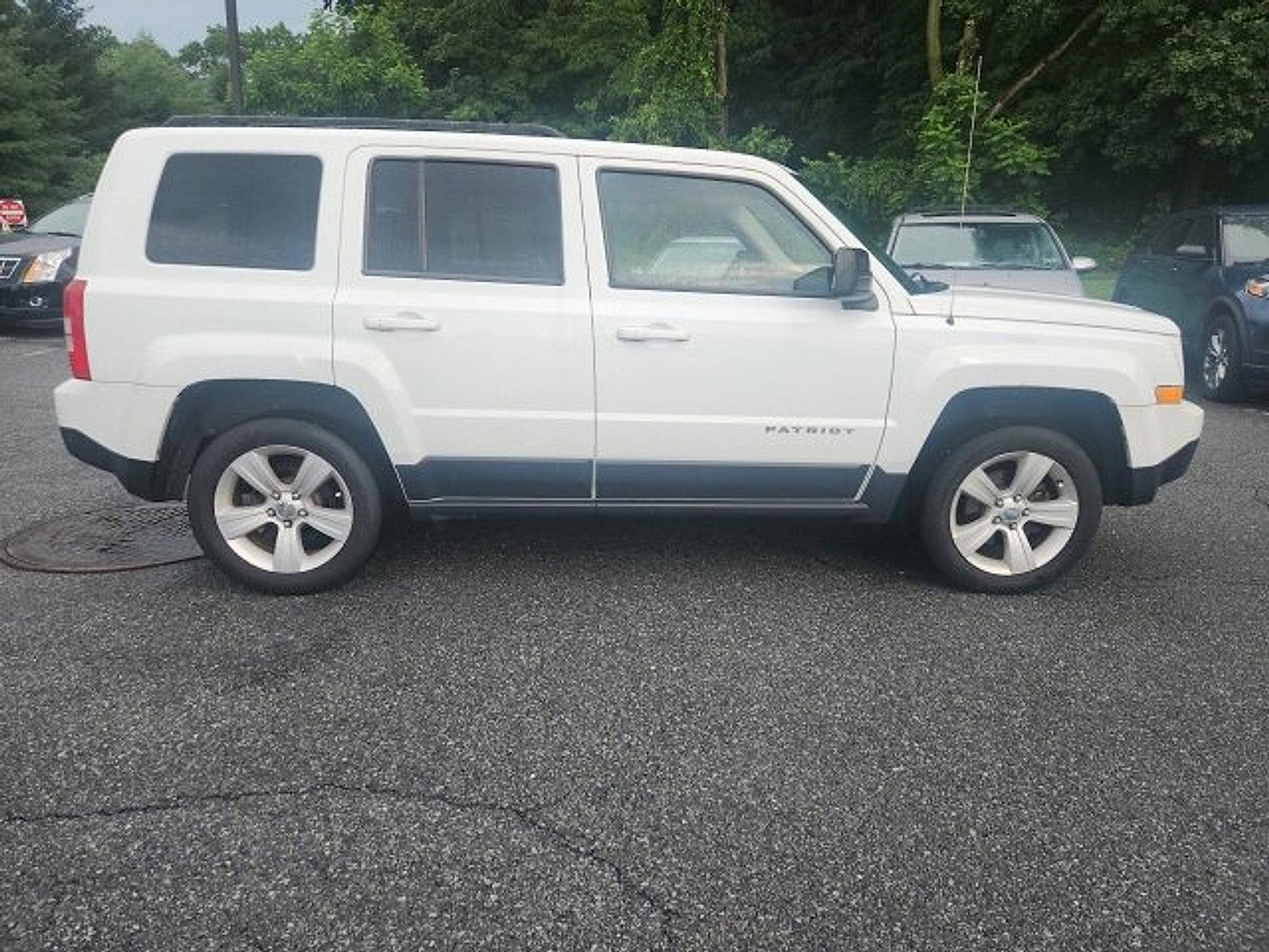 2014 Jeep Patriot Vehicle Photo in Harrisburg, PA 17111