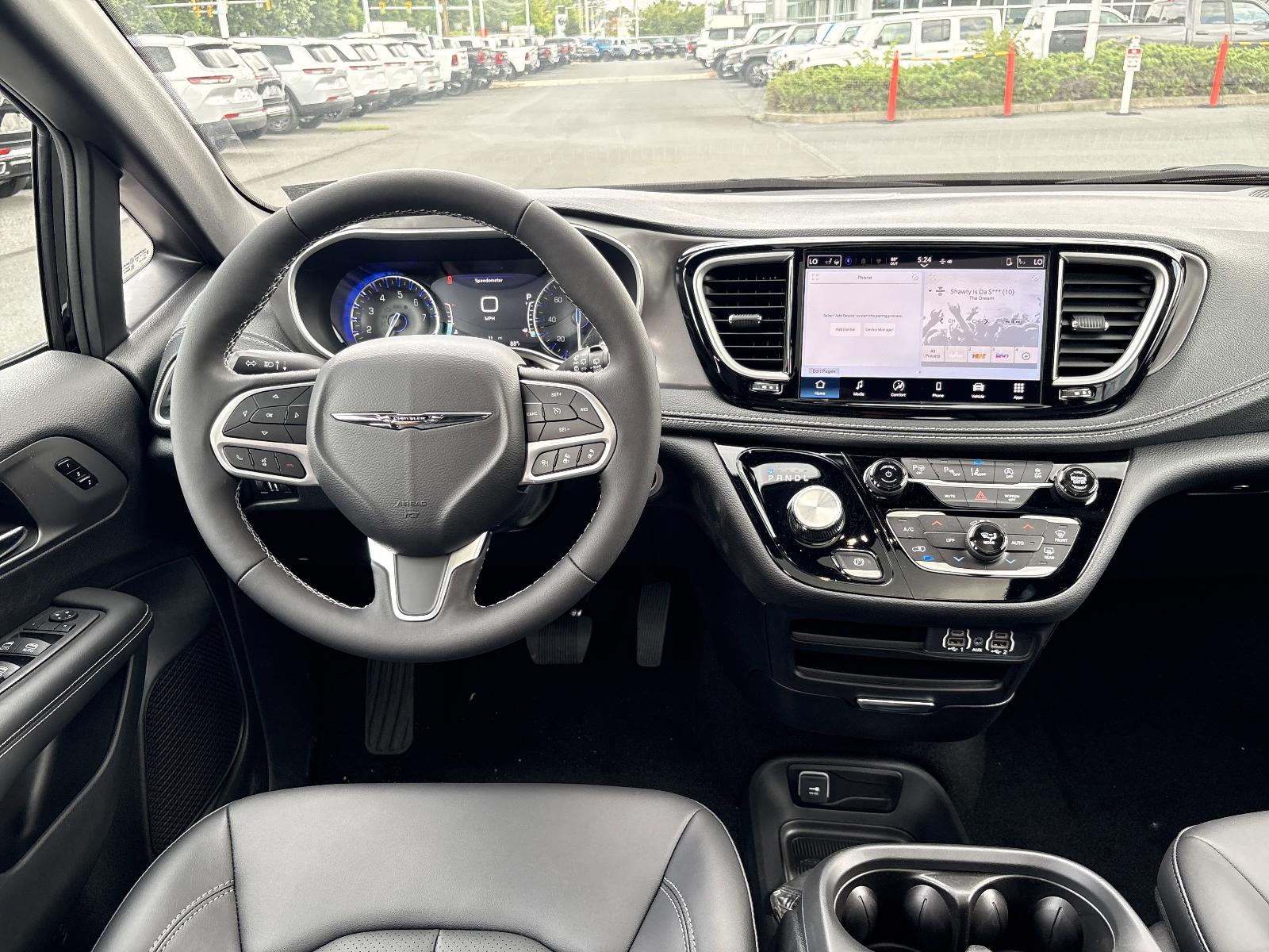 2025 Chrysler Pacifica Vehicle Photo in Mechanicsburg, PA 17050-1707