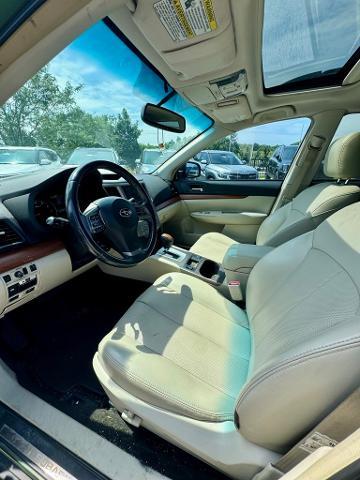 2013 Subaru Outback Vehicle Photo in Lees Summit, MO 64086