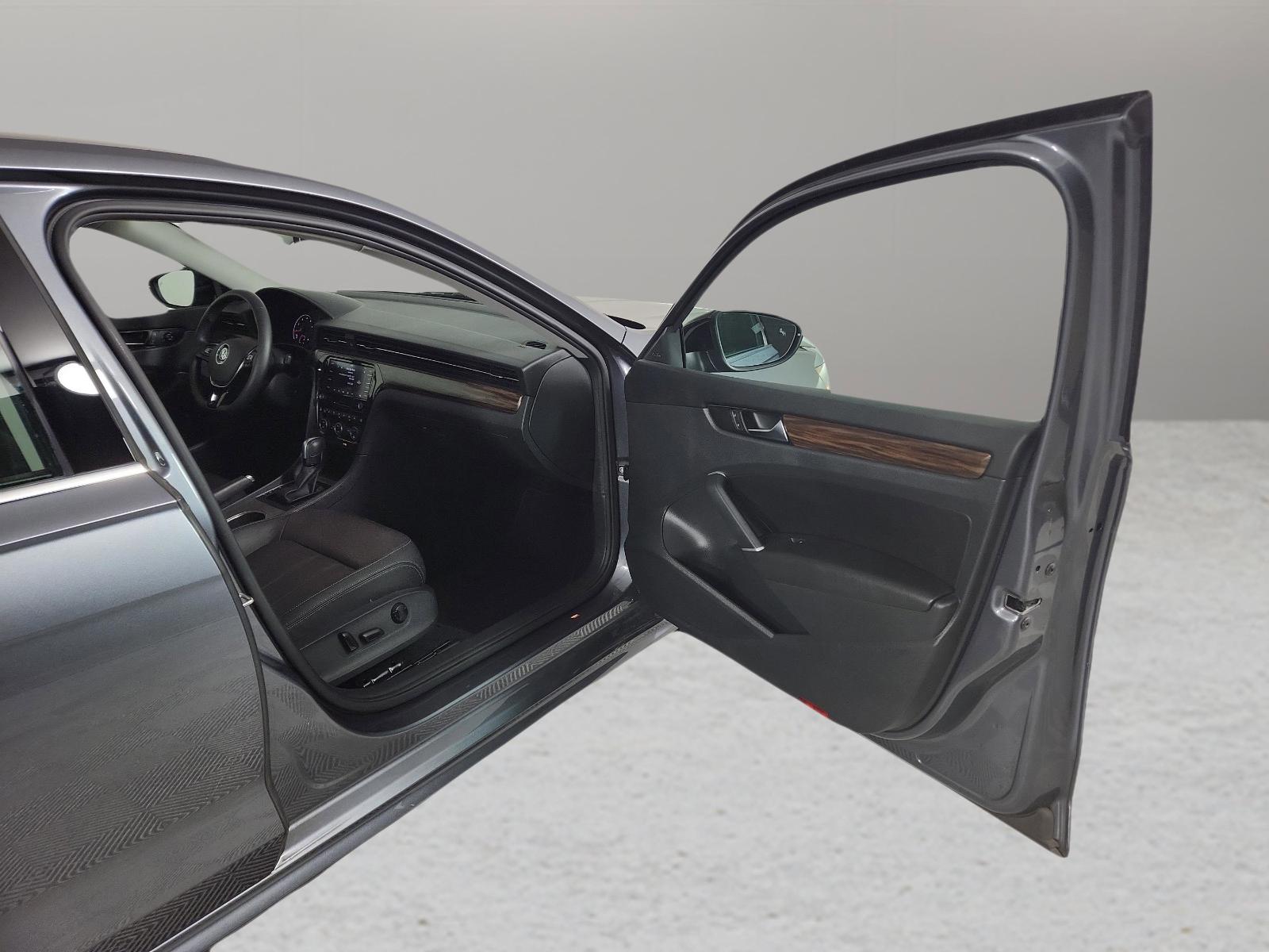 2022 Volkswagen Passat Vehicle Photo in Georgetown, TX 78626