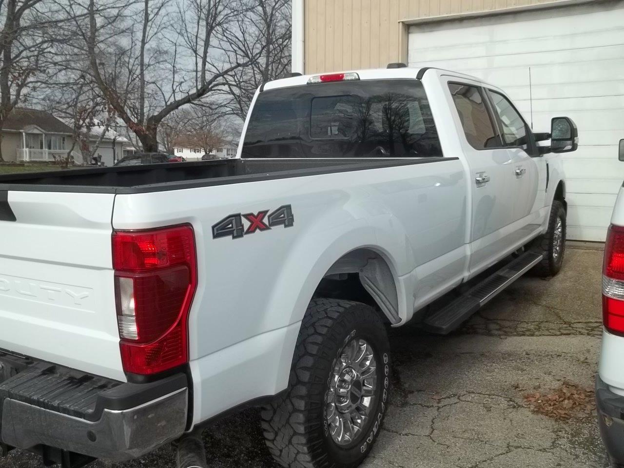 Used 2022 Ford F-350 Super Duty XLT with VIN 1FT8W3BN0NED03530 for sale in Delavan, IL