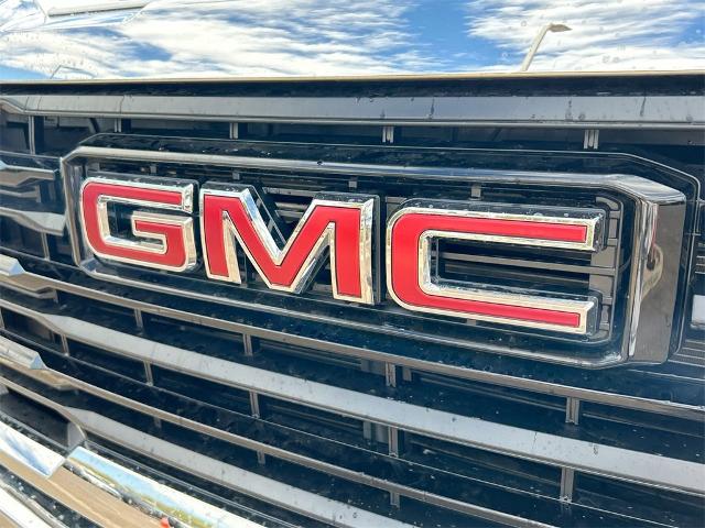 2025 GMC Sierra 2500 HD Vehicle Photo in GOODYEAR, AZ 85338-1310