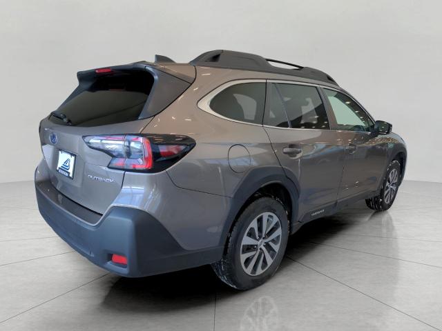 2024 Subaru Outback Vehicle Photo in Green Bay, WI 54304