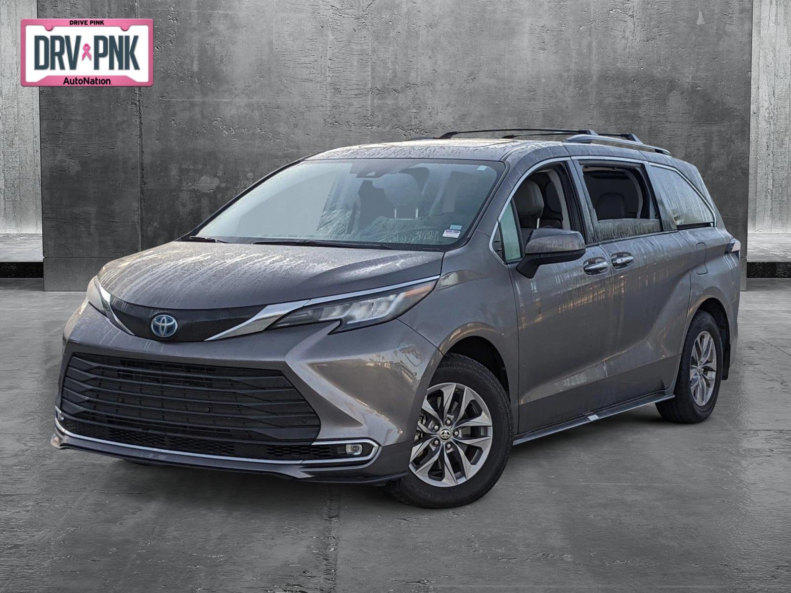 2022 Toyota Sienna Vehicle Photo in Davie, FL 33331